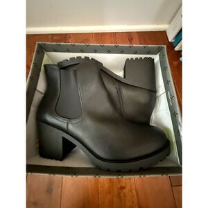 Salt and Stone Black Chunky Heel Chelsea Ankle Boots